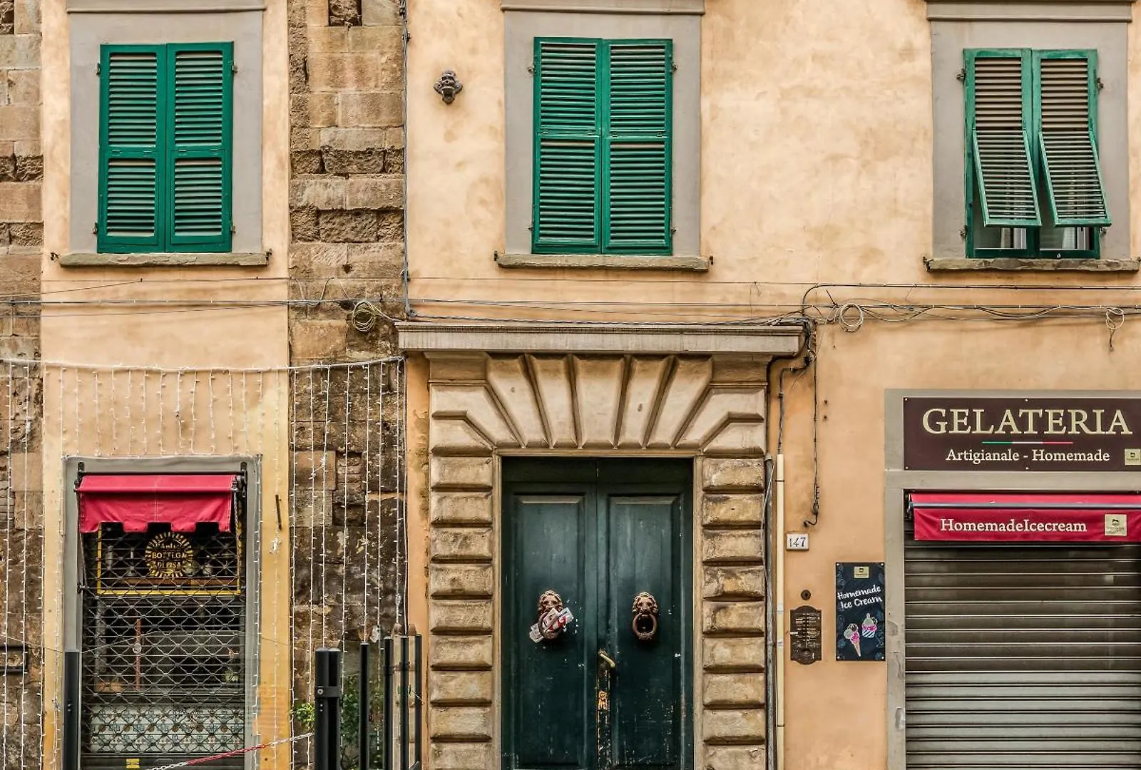 Hostly-Santa Maria Tower Suite-Just By The Tower Pisa Apartment