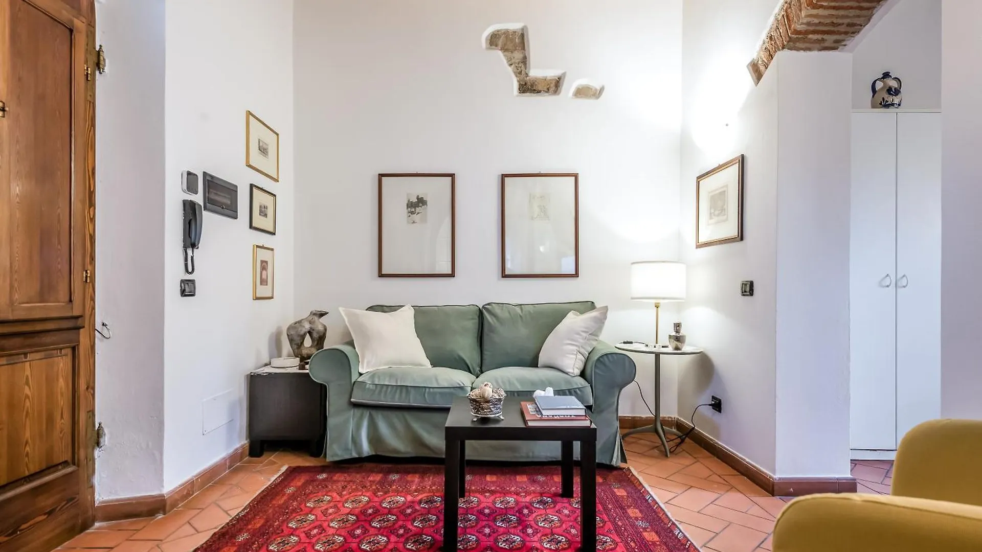 Hostly-Santa Maria Tower Suite-Just By The Tower Pisa Apartment